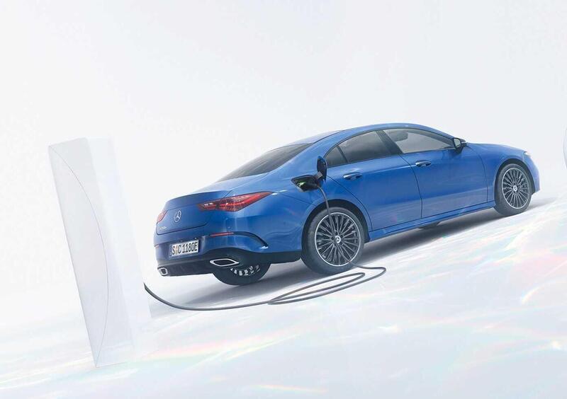Mercedes-Benz CLA (2019-->>) (4)