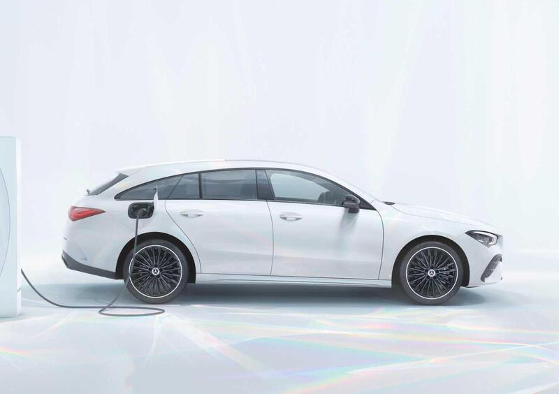 Mercedes-Benz CLA Shooting Brake (2)