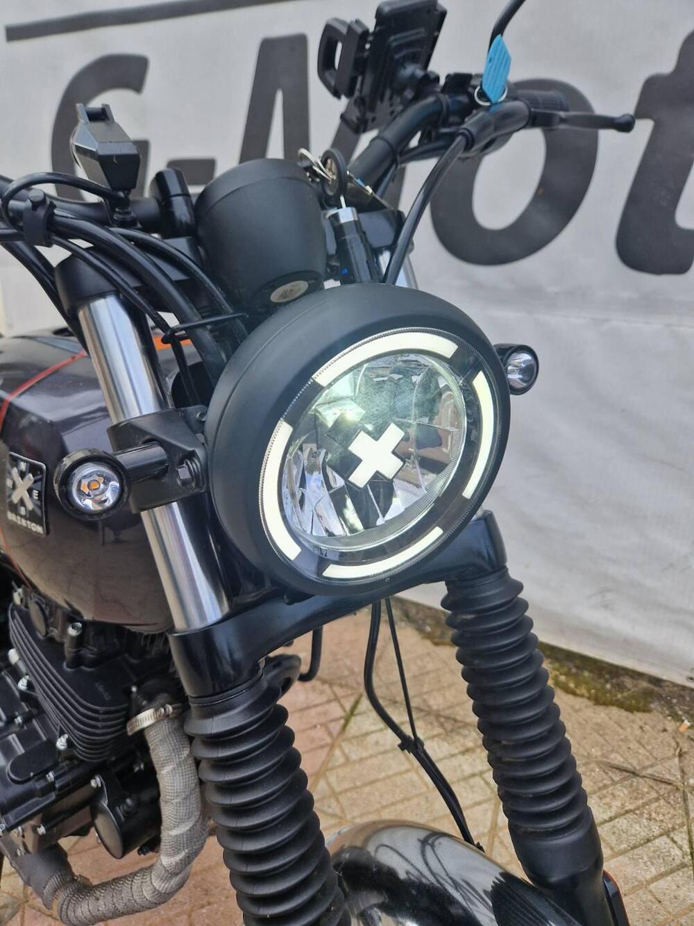 Brixton Motorcycles Cromwell 250 (2021 - 25) (7)