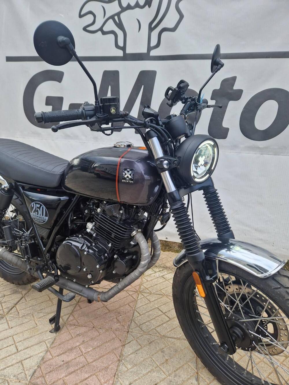 Brixton Motorcycles Cromwell 250 (2021 - 25) (8)