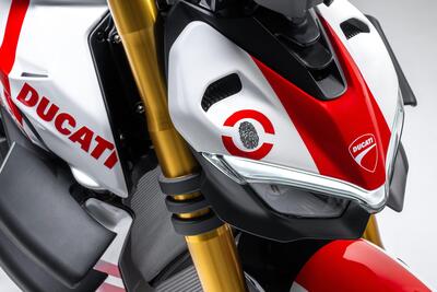 Ducati e Supreme insieme: ecco la Streetfighter V4 da collezione by Drudi Performance