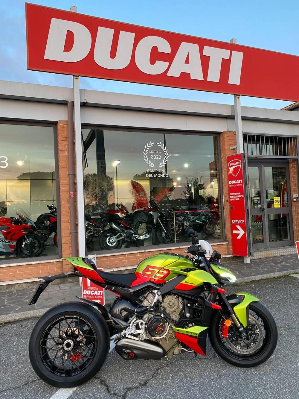 Ducati Streetfighter V4 Lamborghini (2023 - 24) (2)