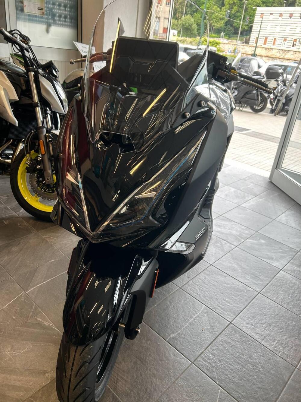 Kymco Downtown 350i GT (2024 - 26) (2)