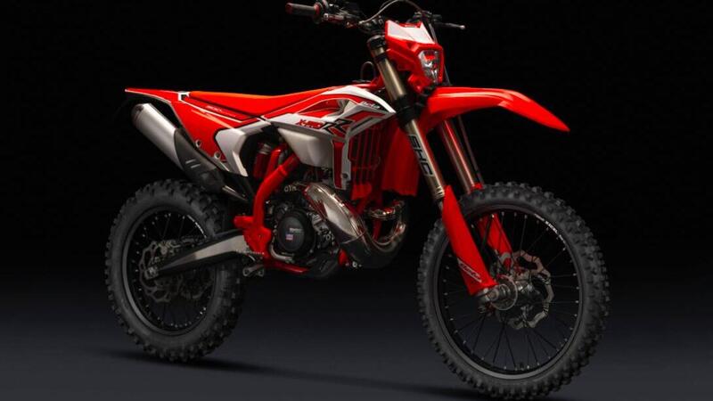 Beta Motor rivoluziona la gamma XPRO: come cambiano le RR 2T e 4T MY2025 [GALLERY]