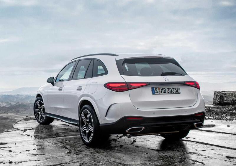 Mercedes-Benz GLC SUV (2022-->>) (4)