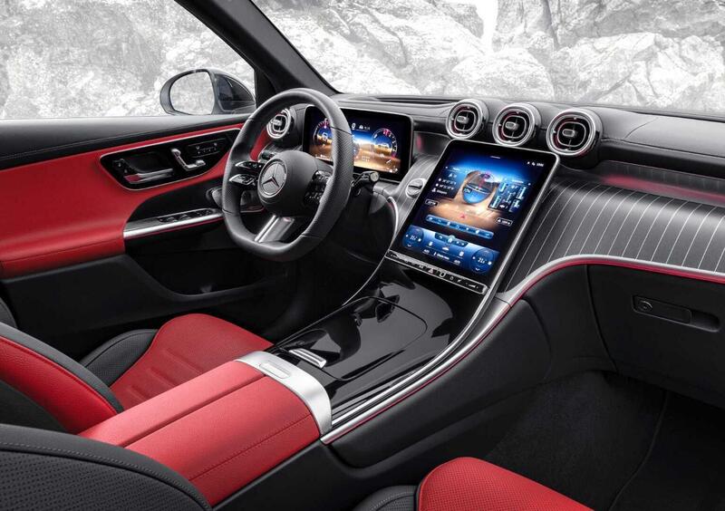 Mercedes-Benz GLC SUV (2022-->>) (9)