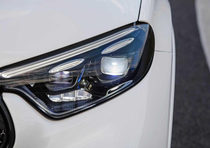 Mercedes-Benz GLC SUV (2022-->>) (17)