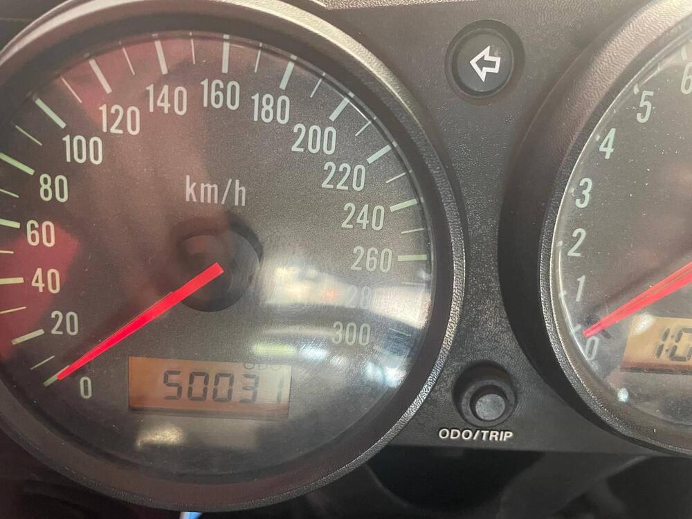 Kawasaki Ninja 900 ZX-9R (1998 - 01) (8)