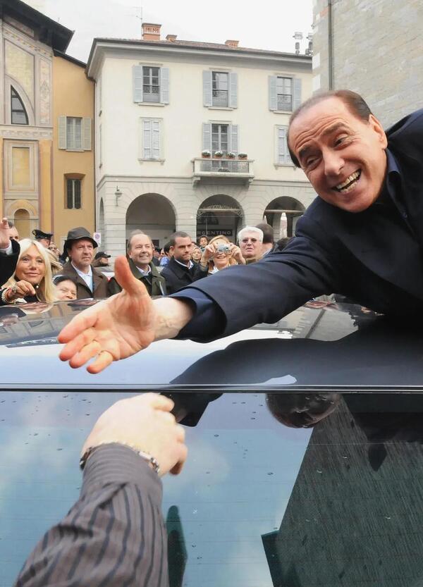 Il Melonismo? Un Berlusconismo senza sorrisi. Ecco come si passa dalle barzellette, Ruby e la Carfagna alle parolacce (&ldquo;stron*a), Vespa, Chico Forti e Schettino 