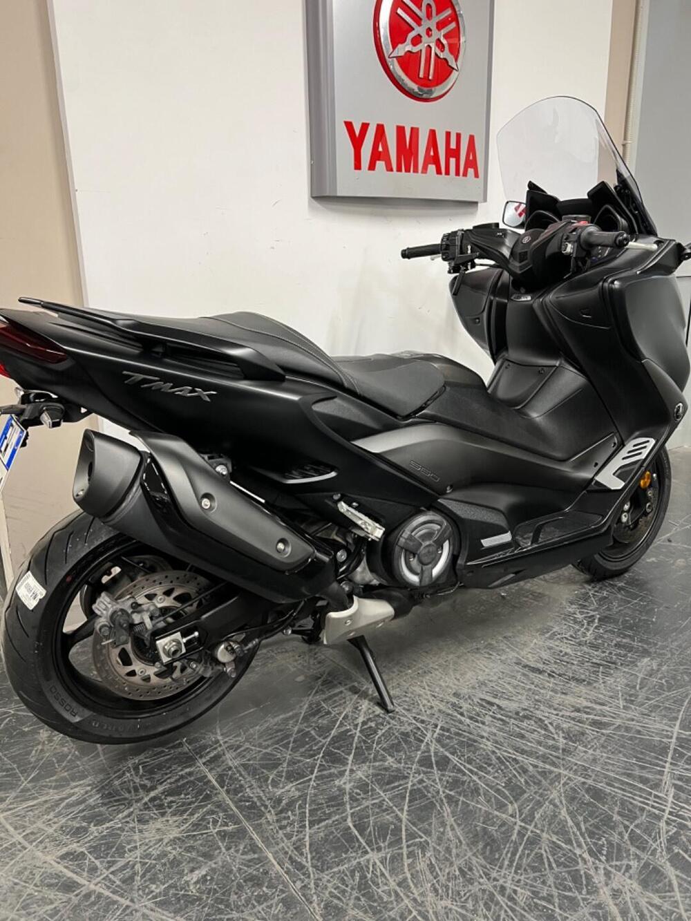 Yamaha T-Max 560 (2020 - 21) (4)