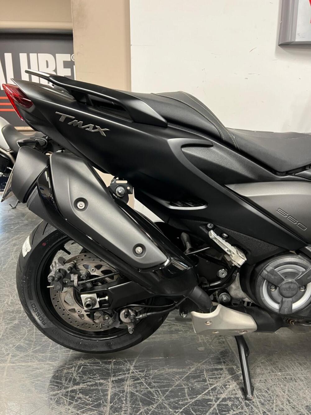 Yamaha T-Max 560 (2020 - 21) (5)