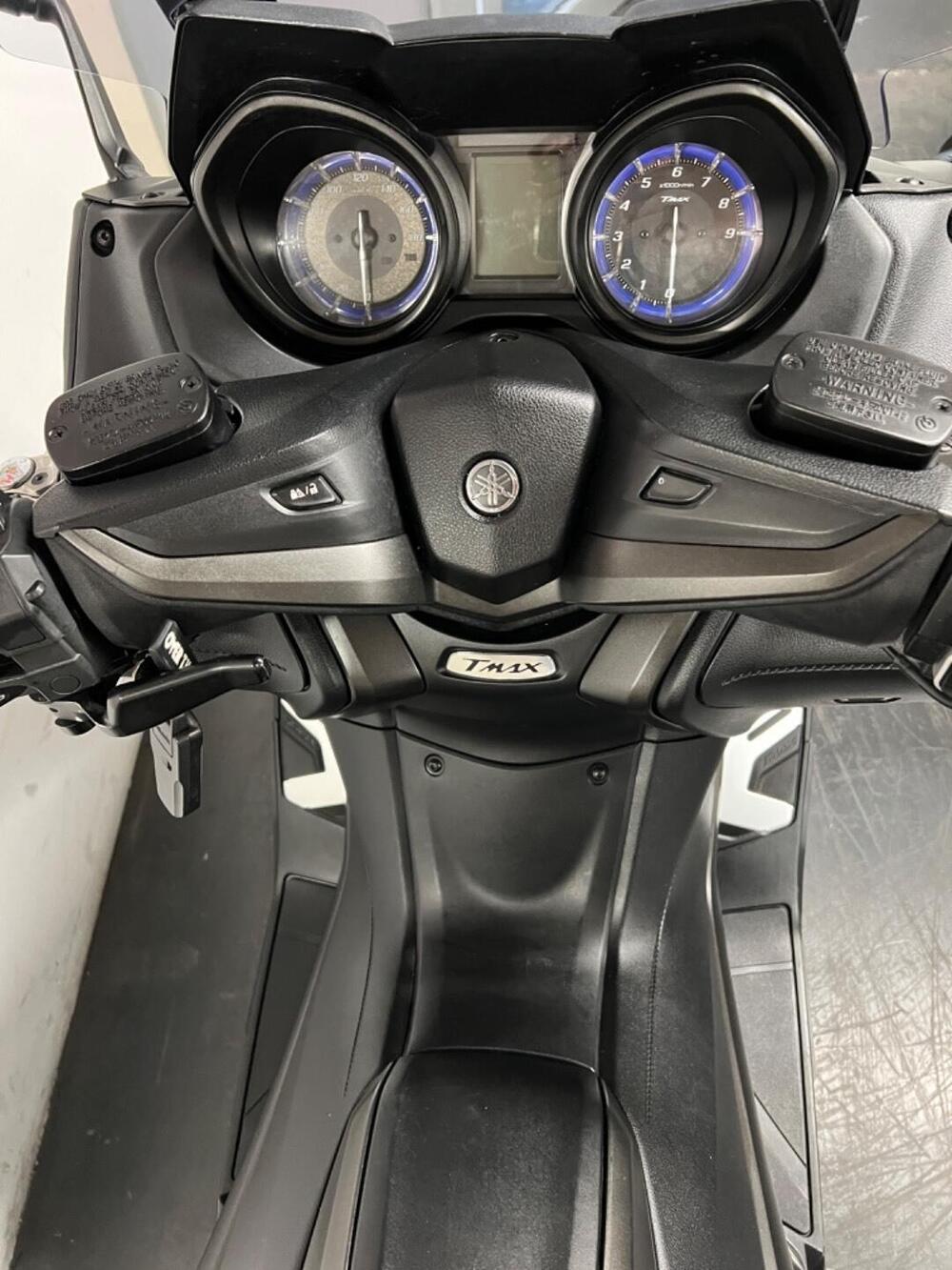 Yamaha T-Max 560 (2020 - 21) (8)