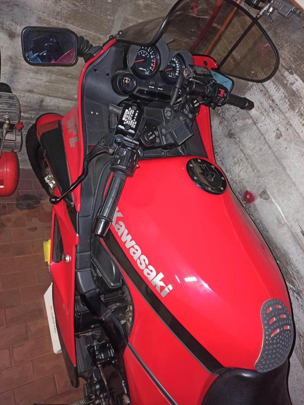 Kawasaki Gpz1000 (3)