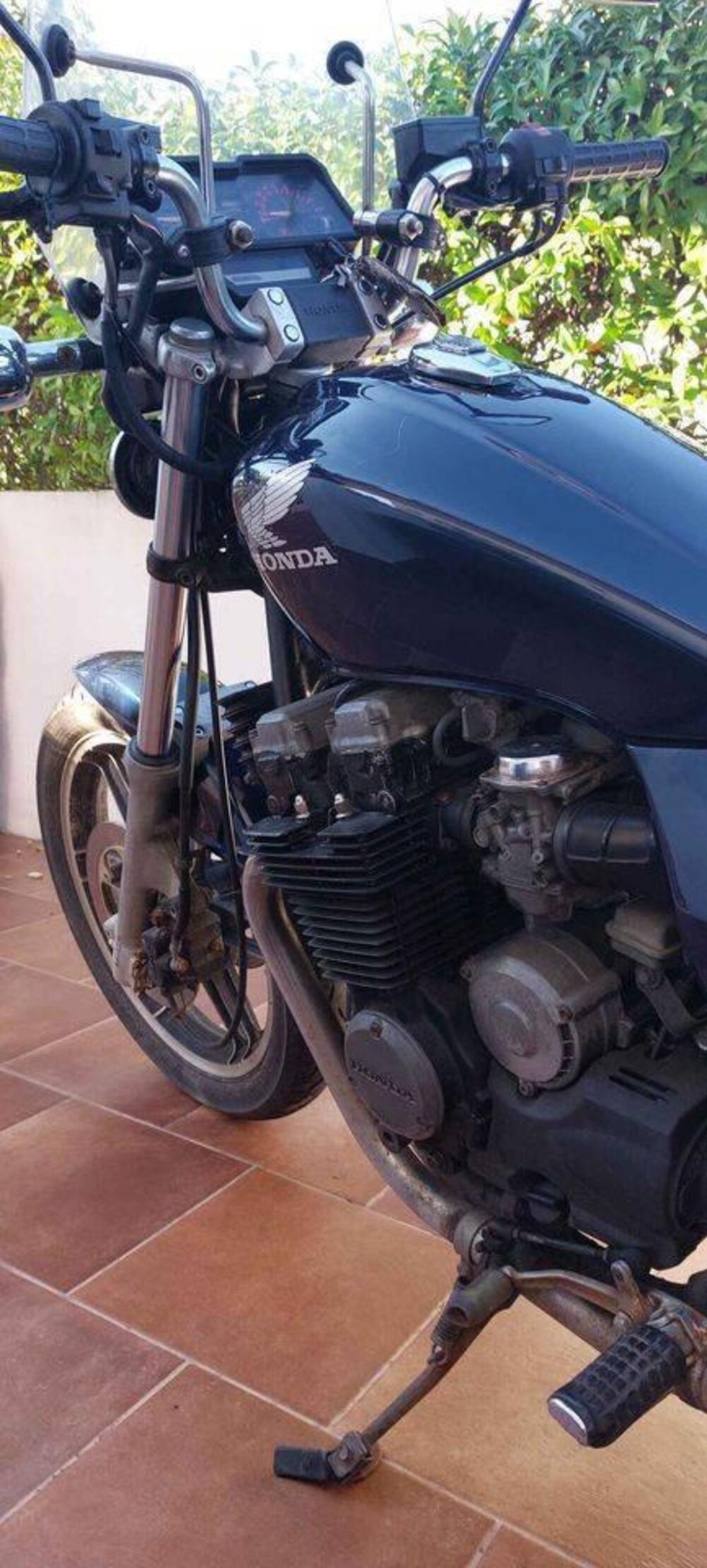 Honda CB 650 SC Nighthawk (3)