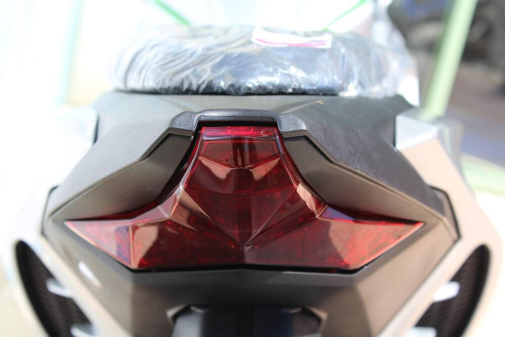 Kawasaki Ninja 7 Hybrid (2024 - 25) (7)