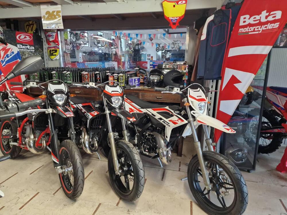 Betamotor RR 50 Motard (2021 - 25) (3)