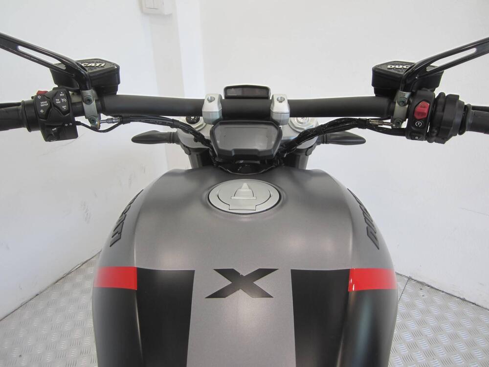 Ducati XDiavel 1262 Black Star (2021) (9)