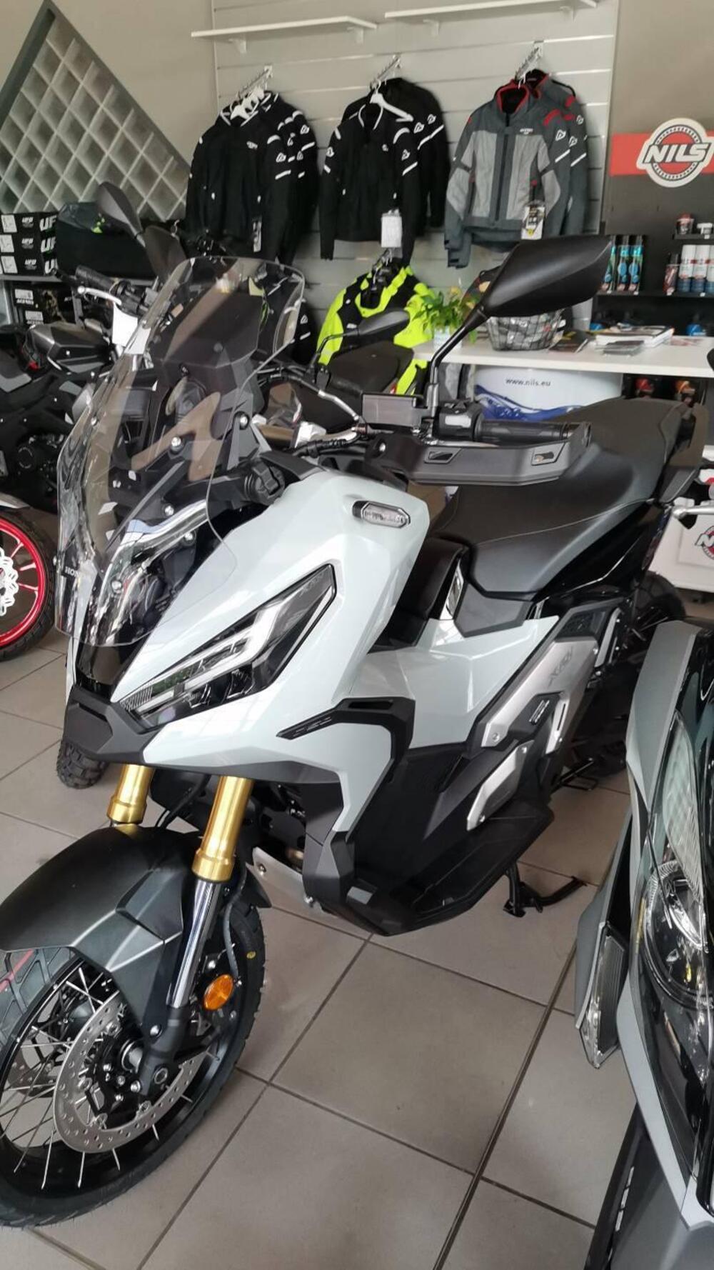 Honda X-ADV 750 (2025) (2)