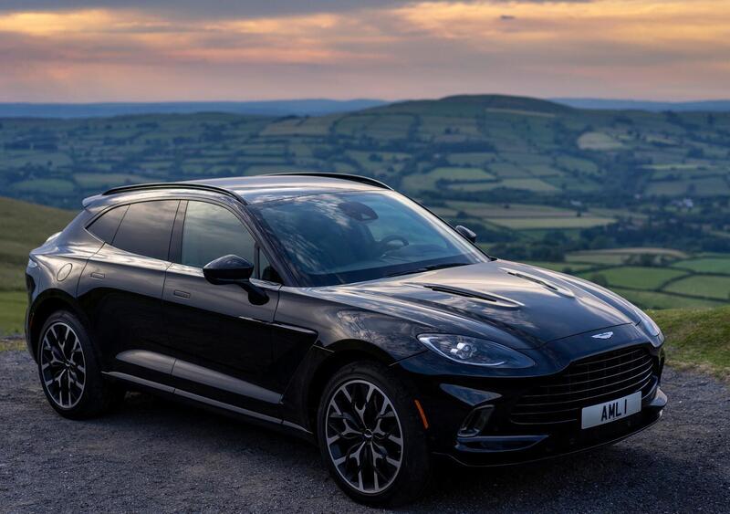 Aston Martin DBX (2020-23) (4)