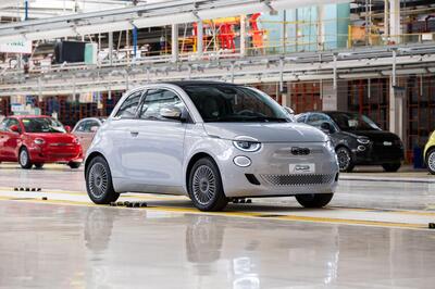 Fiat 500e Mirafiori, aspettando l&#039;ibrida arriva una versione speciale