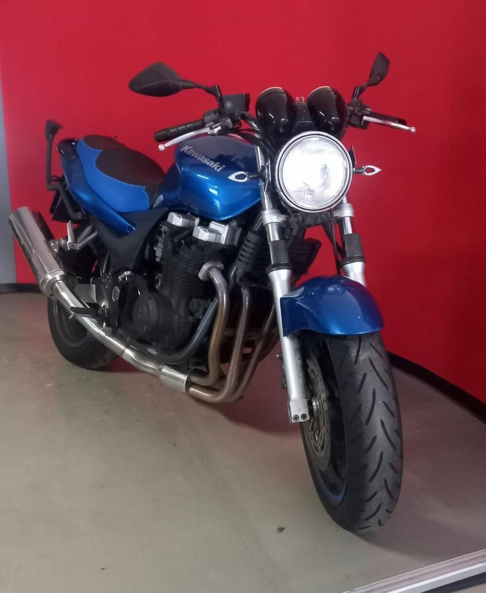 Kawasaki ZR-7 (2001 - 04) (2)