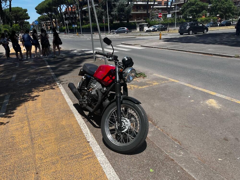 Moto Guzzi V7 Classic (2008 - 12) (7)