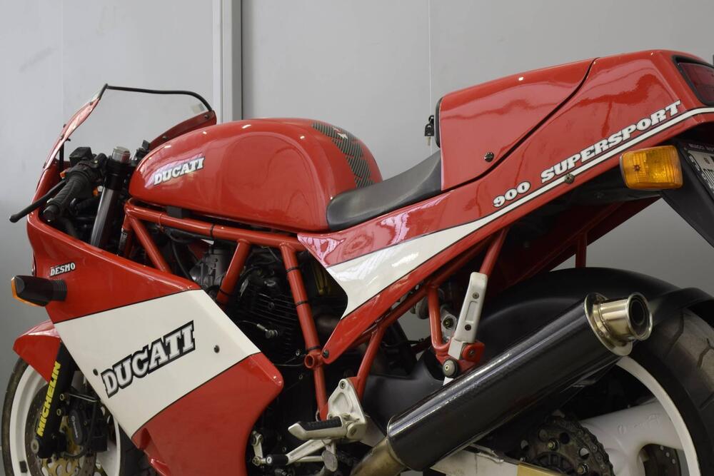 Ducati 900 SS (4)
