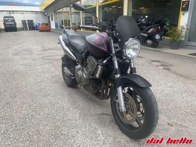 Honda Hornet 900 usata