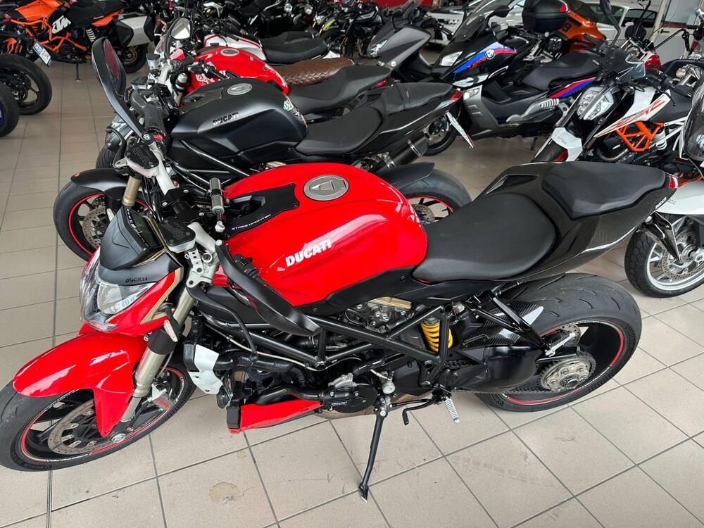 Ducati Streetfighter (2009 - 12) (3)