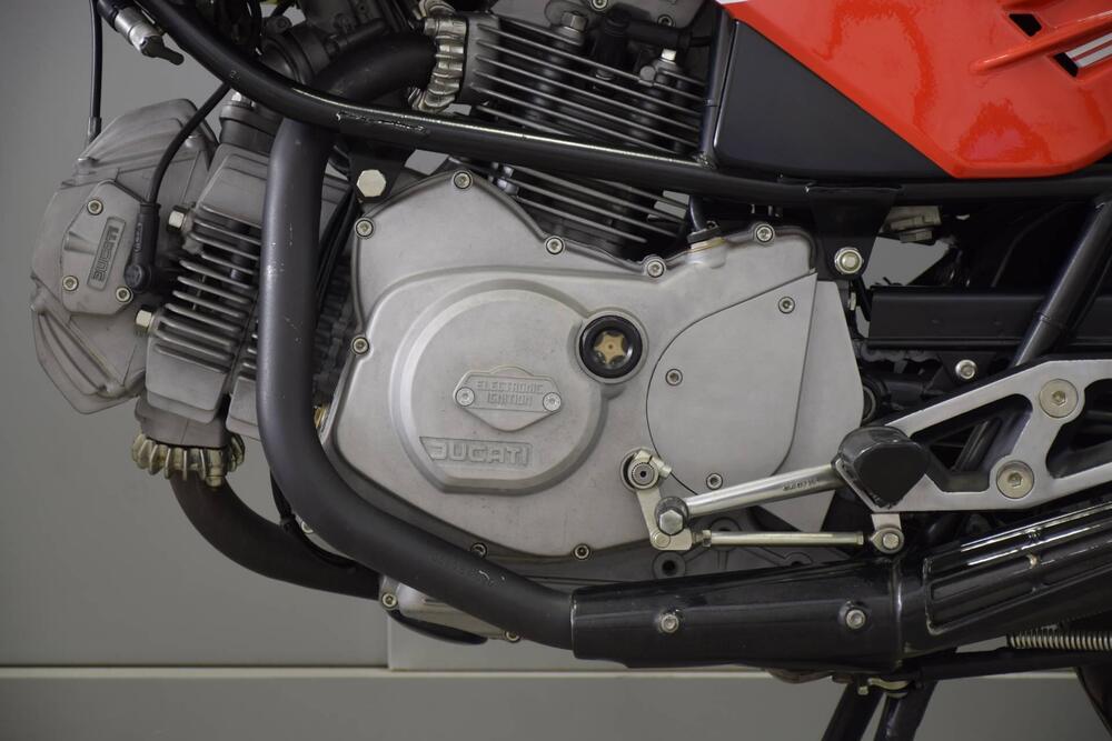 Cagiva Alazzurra 650 (8)