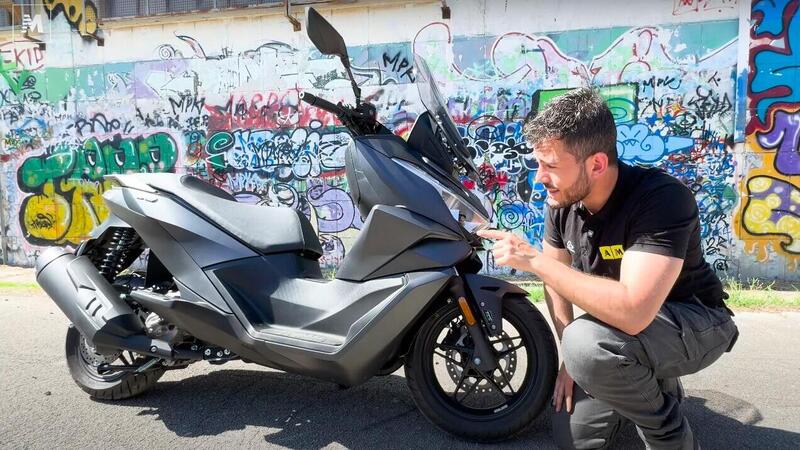 VOGE Sfida SR3, niente da invidiare! Il TEST dello scooter cinese in citt&agrave; [VIDEO]