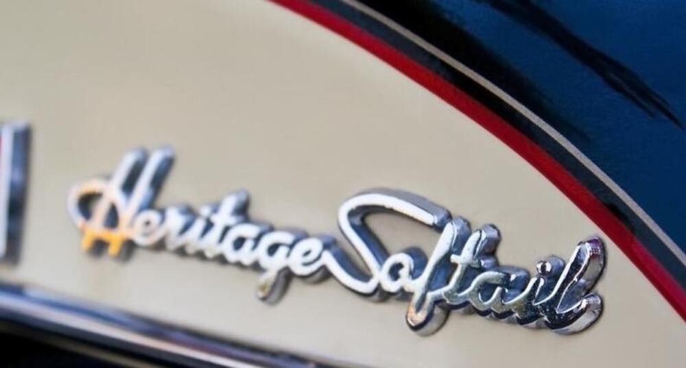 Emblema parafango anteriore cromato Heritage Softa 