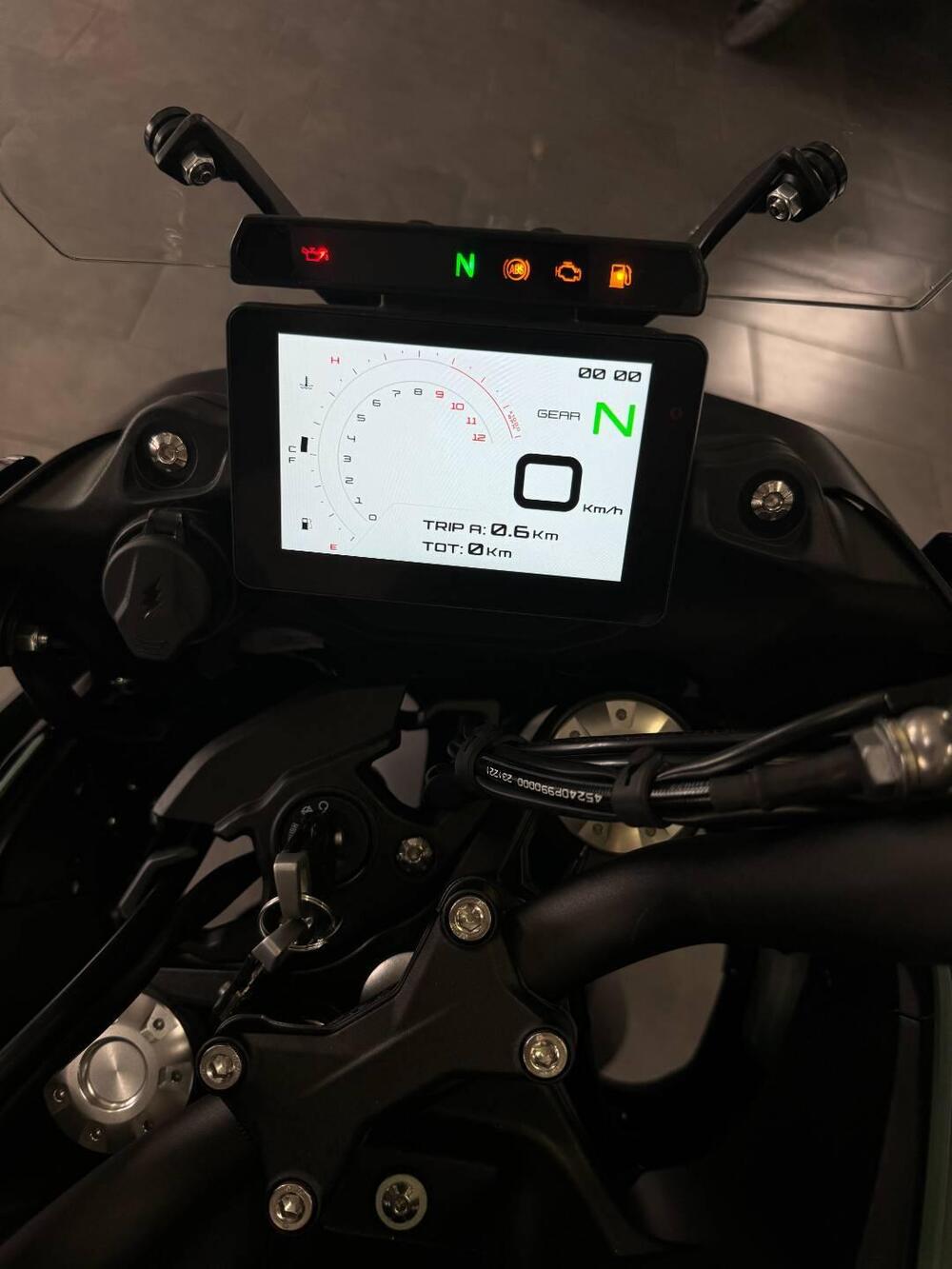 Benelli TRK 702 (2023 - 25) (8)