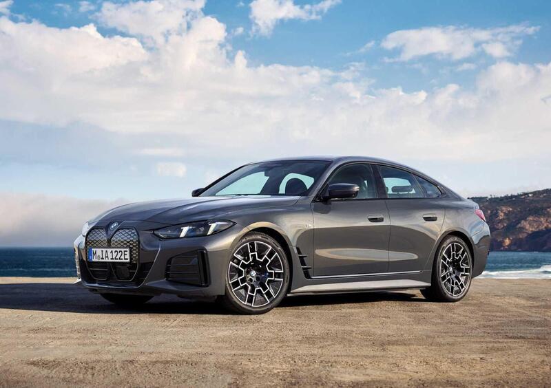 BMW i4 (2021-->>)