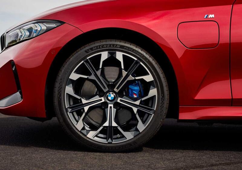 BMW Serie 3 Touring (2019-->>) (13)