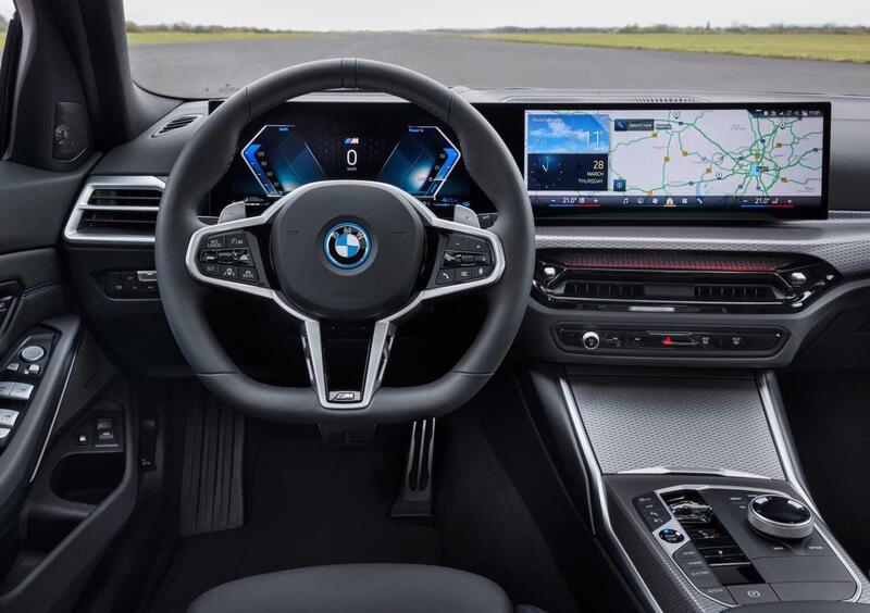 BMW Serie 3 Touring (2019-->>) (10)