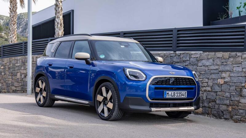 MINI Mini Countryman 1.5 48V C Blackyard auto