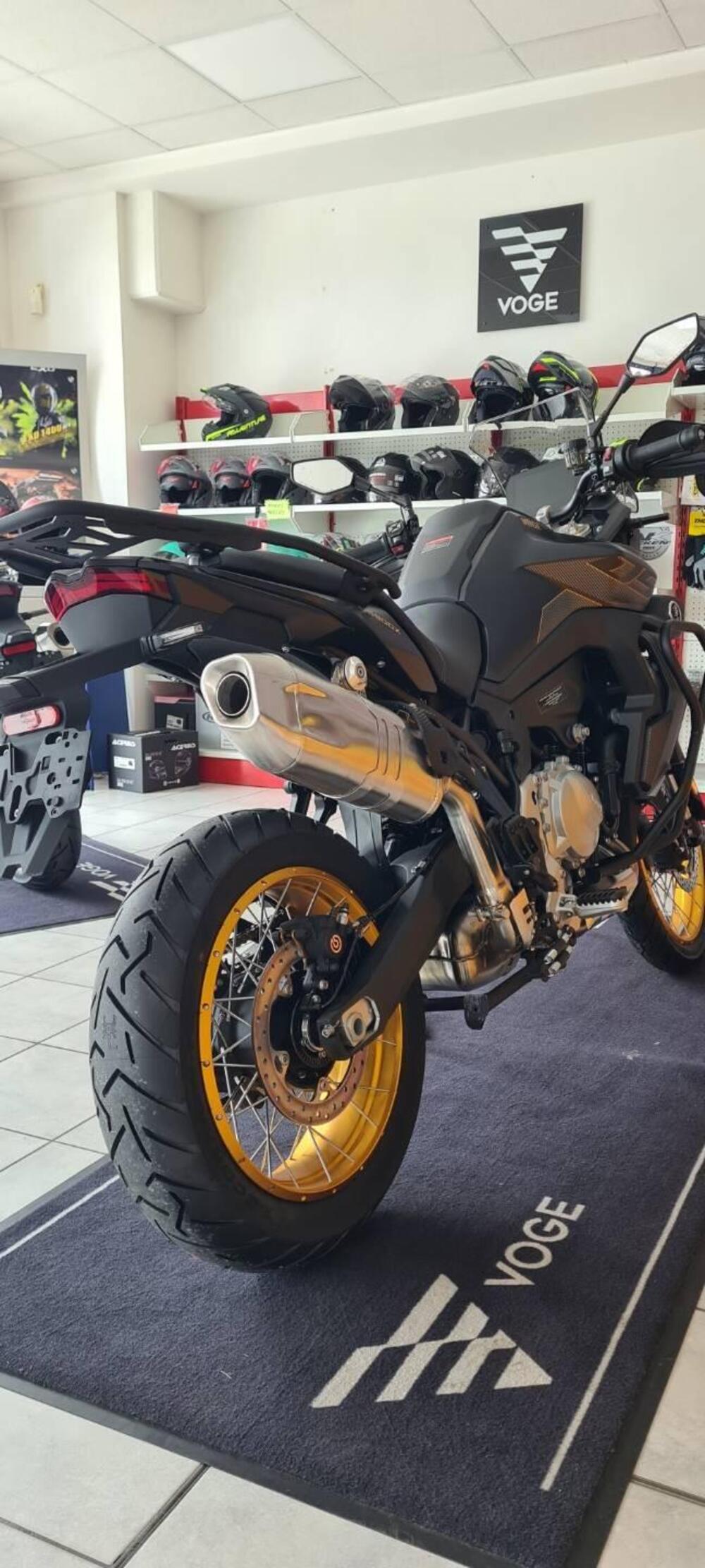 Voge Valico 900DSX (2024 - 25) (3)