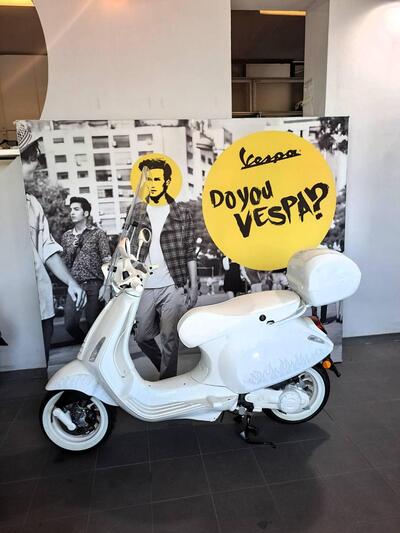 Vespa Sprint 50 Justin Bieber (2022 - 24) nuova