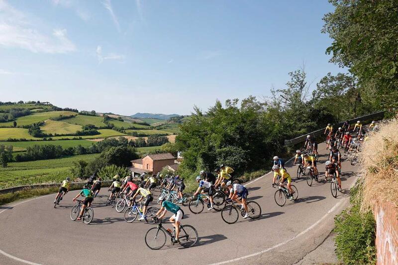 Pedalare con... Suzuki! Siamo stati al Suzuki Bike Day a Imola [VIDEO]