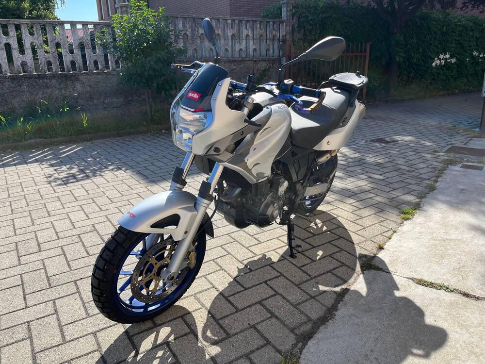 Aprilia Pegaso 650 Strada (2005 - 11) (3)