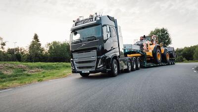 Il camion pi&ugrave; potente d'Europa non va con il gasolio