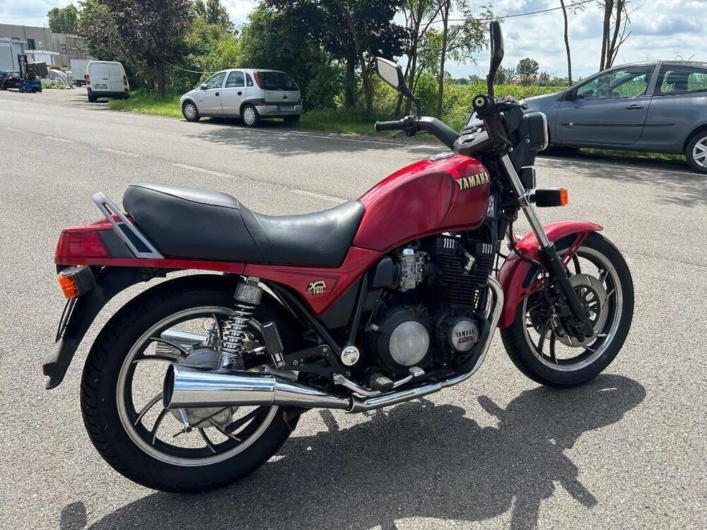 Yamaha XJ 750 SECA (8)