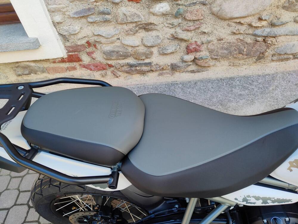 Royal Enfield Himalayan 450 (2024 - 25) (8)