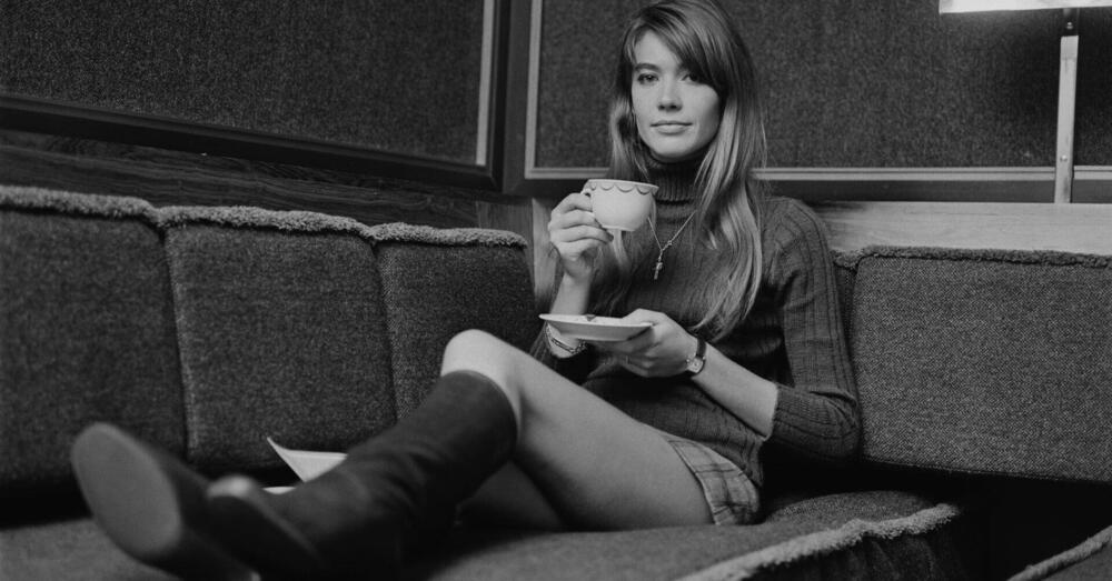 Perch&eacute; Elodie, Annalisa, Dua Lipa e Taylor Swift, tutte insieme, non faranno mai una Fran&ccedil;oise Hardy. Addio a un&rsquo;icona della musica 