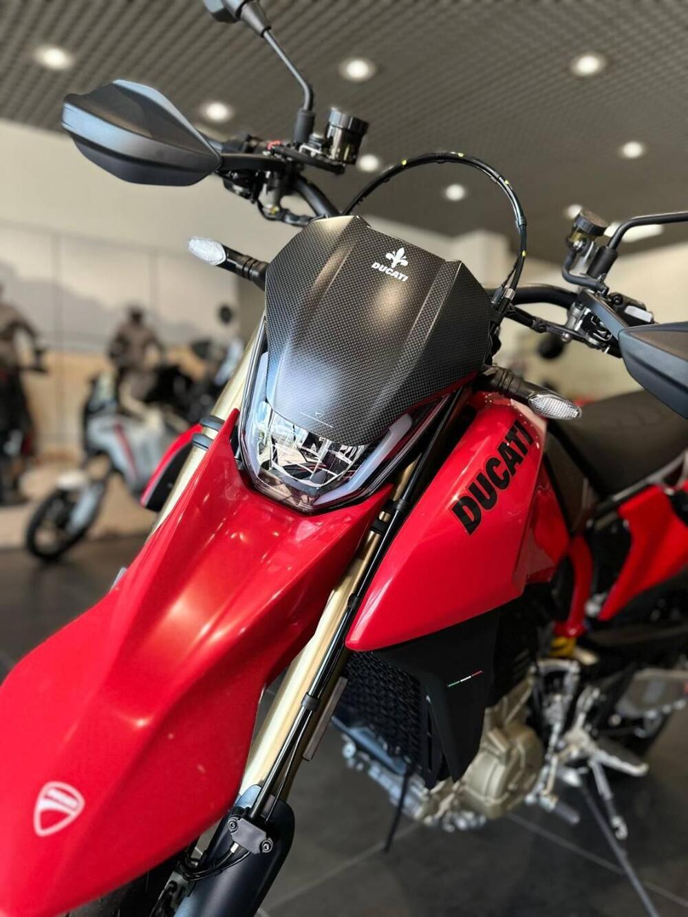 Ducati Hypermotard 698 Mono (2024 - 25) (9)