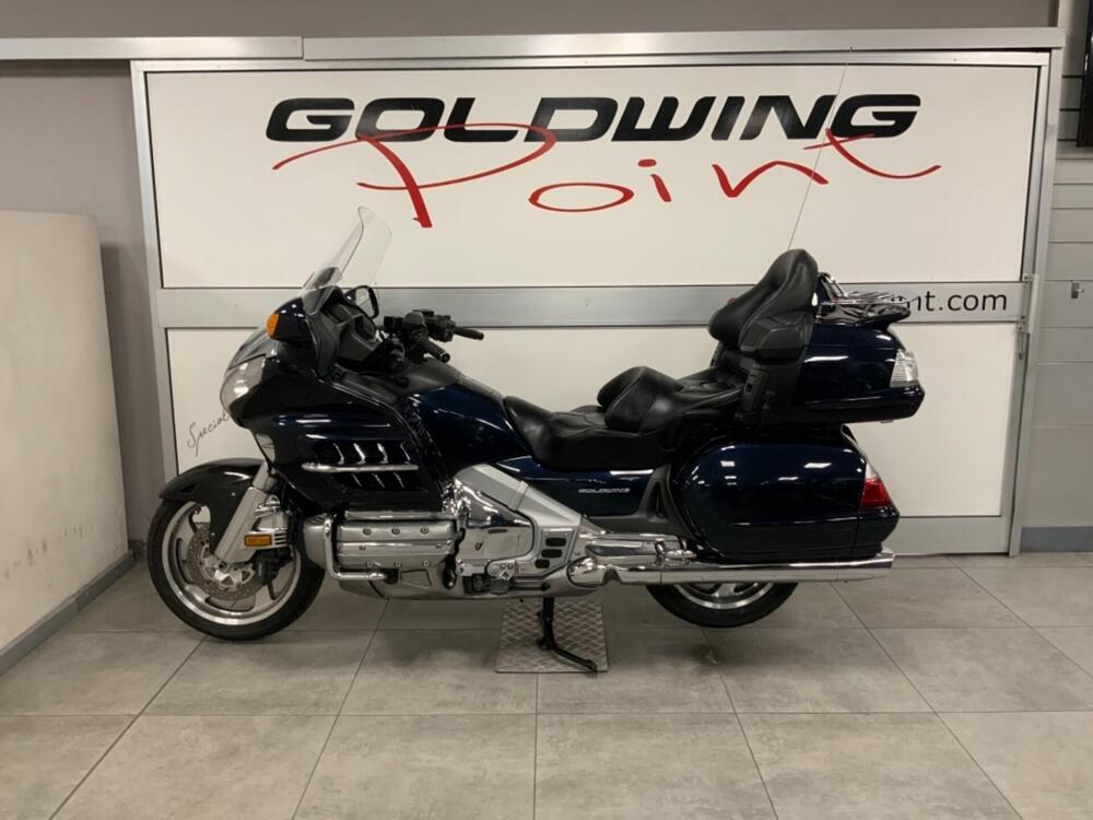 Honda GL 1800 Gold Wing (2007 - 11) (2)