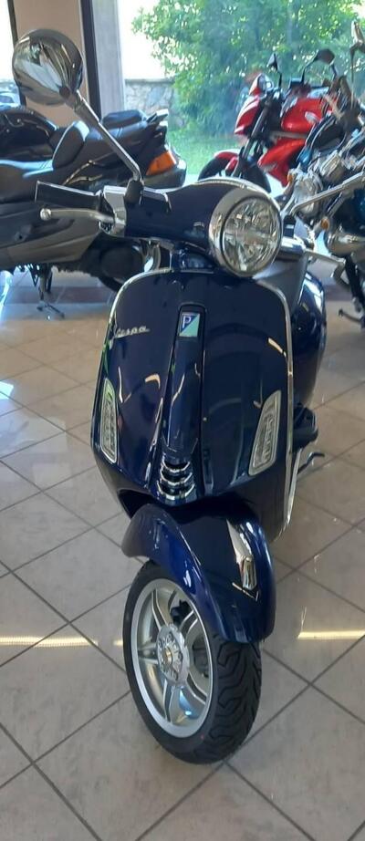 Vespa Primavera 125 (2024 - 25) nuova
