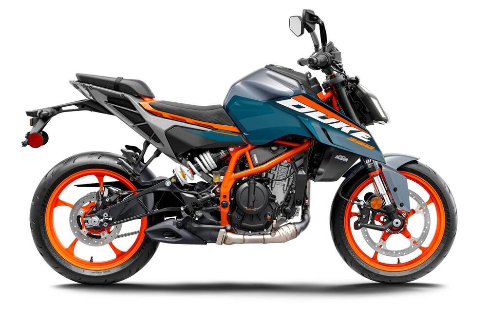 KTM 390 Duke (2024 - 25) (2)