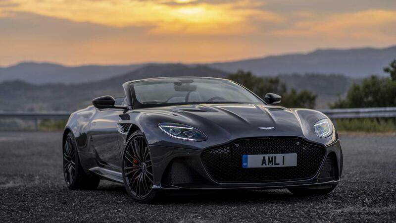 Aston Martin DBS Superleggera Volante DBS (Superleggera) Volante 5.2 V12 auto